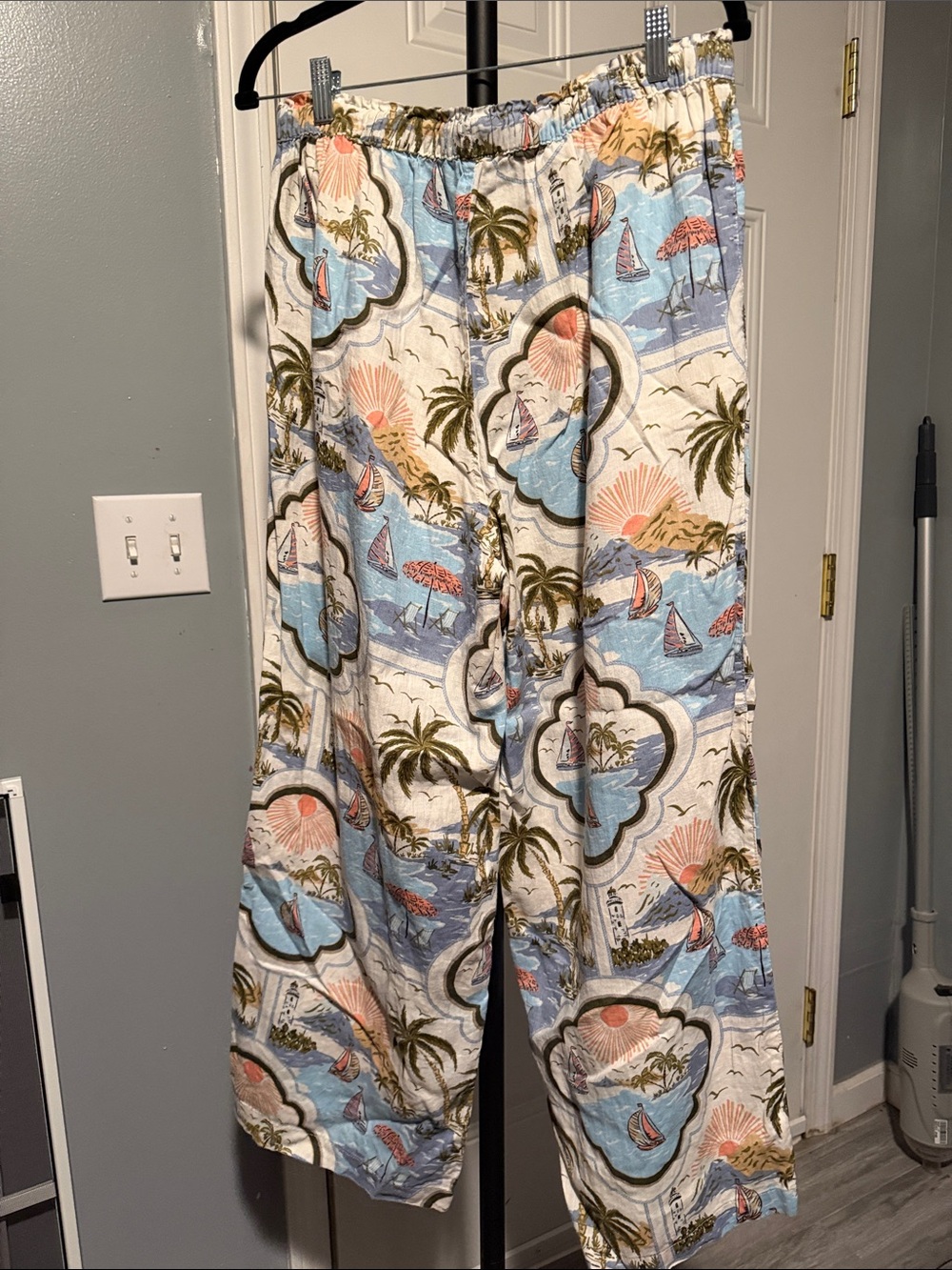 Cynthia Rowley Wide-Leg Tropical Print Pants in Blue, Cream & Green - Picture 3 of 6